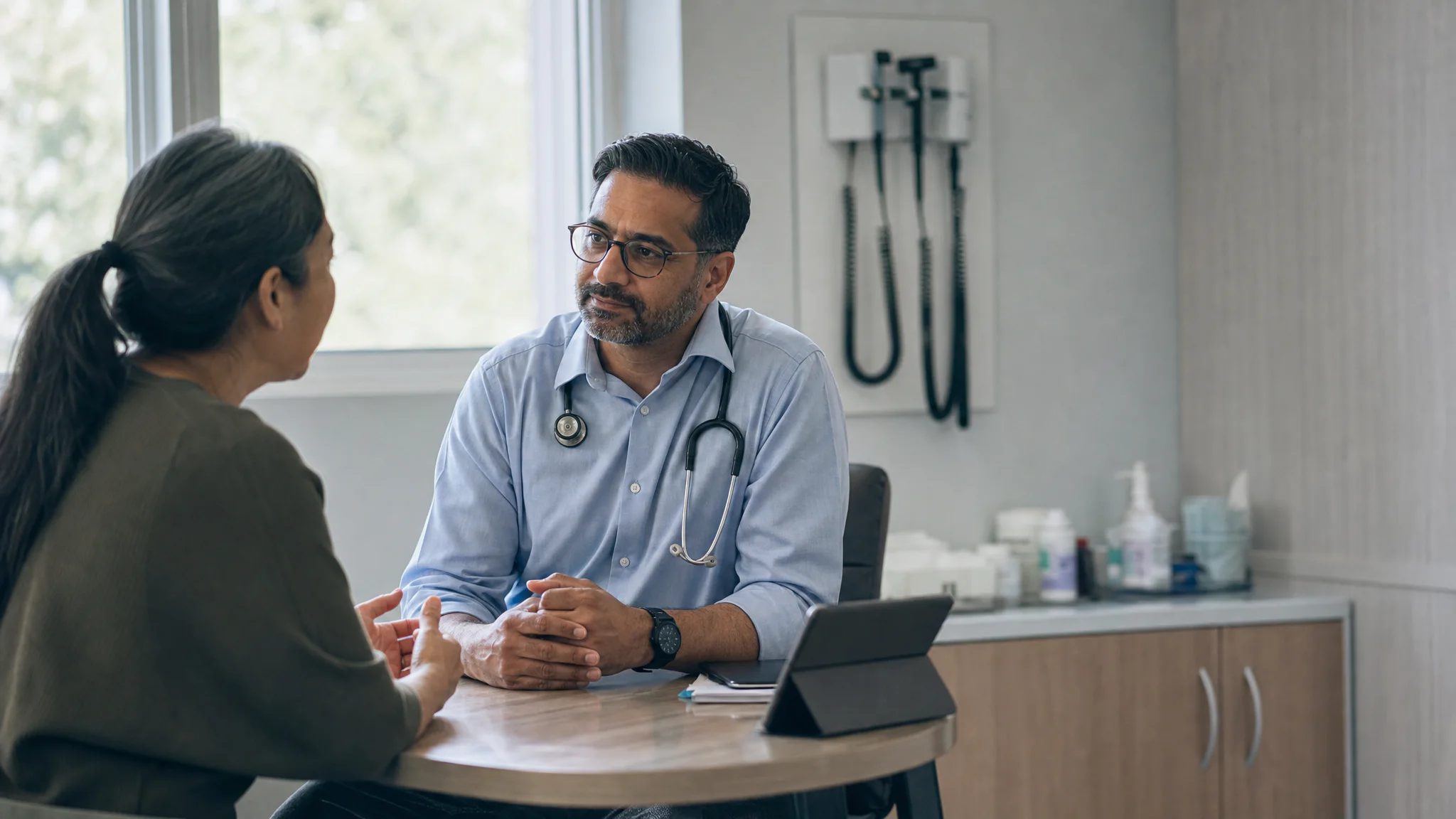 AI Medical Scribe Buying Guide for Clinics and Health Systems